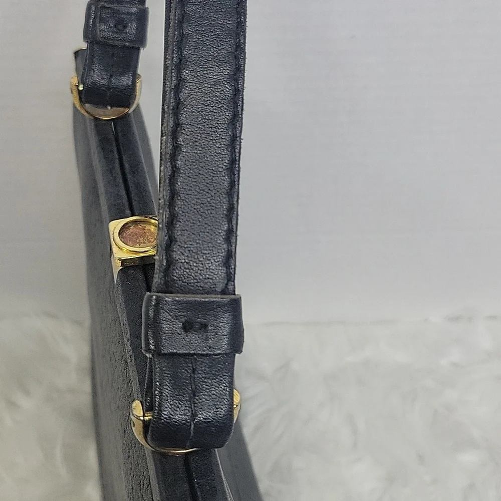 ×MODELL VINTAGE GOLD PFEIL Black‎ Leather Purse